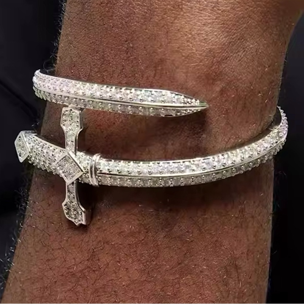 100% authentic silver zirconia cross bracelet NEW stunning 💎